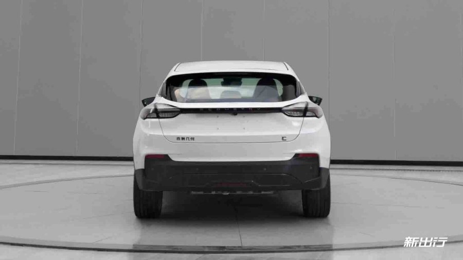 Geely Geometry c