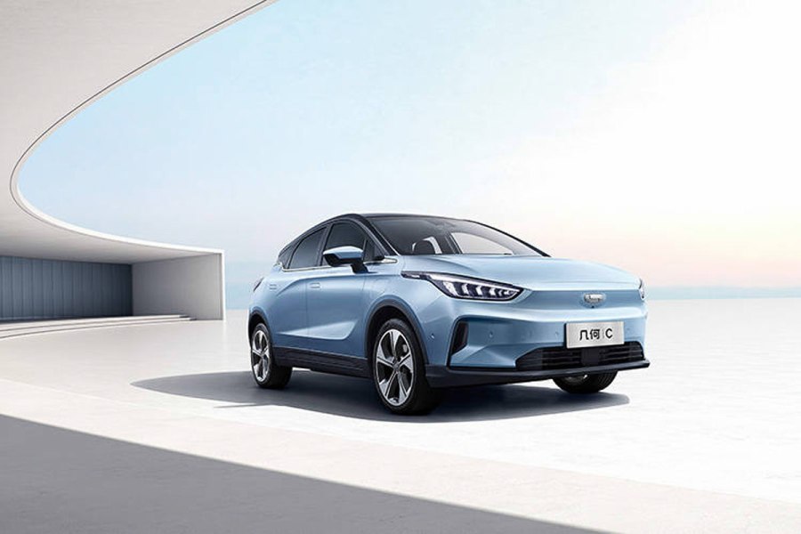 Электрокар Geely Geometry a