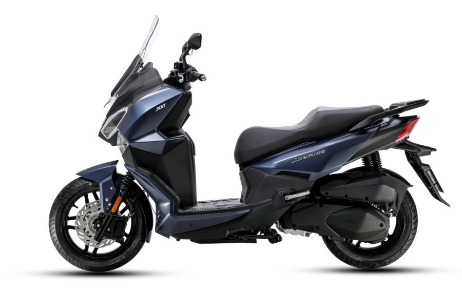 Макси скутер SYM 300