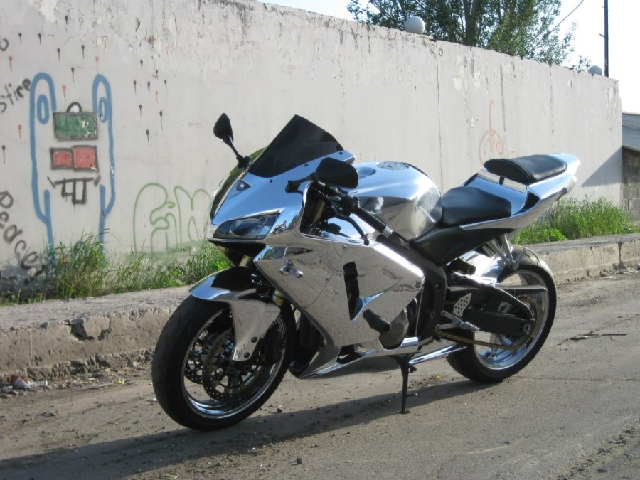 Honda CBR 600 f2 в хроме