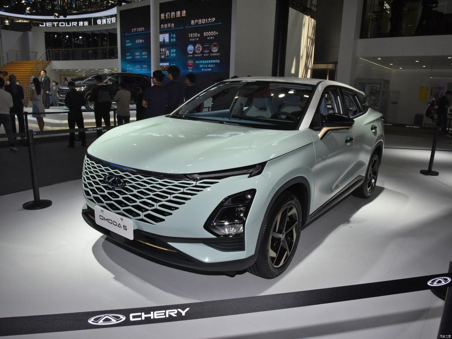 Кроссоверов Chery Omoda