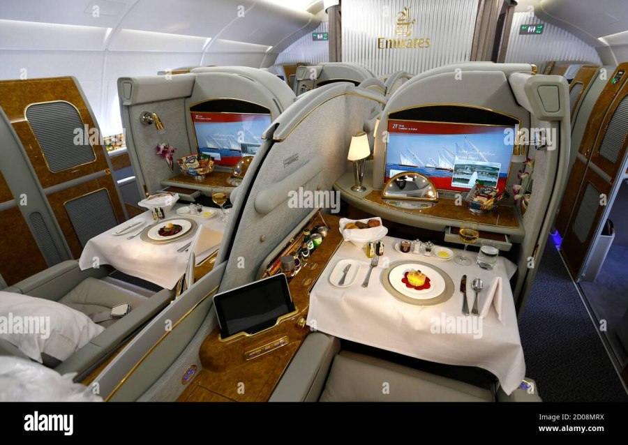 Первый класс Эмирейтс а380