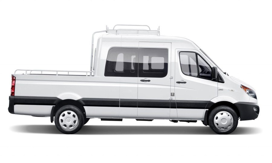 Автобус JAC Sunray