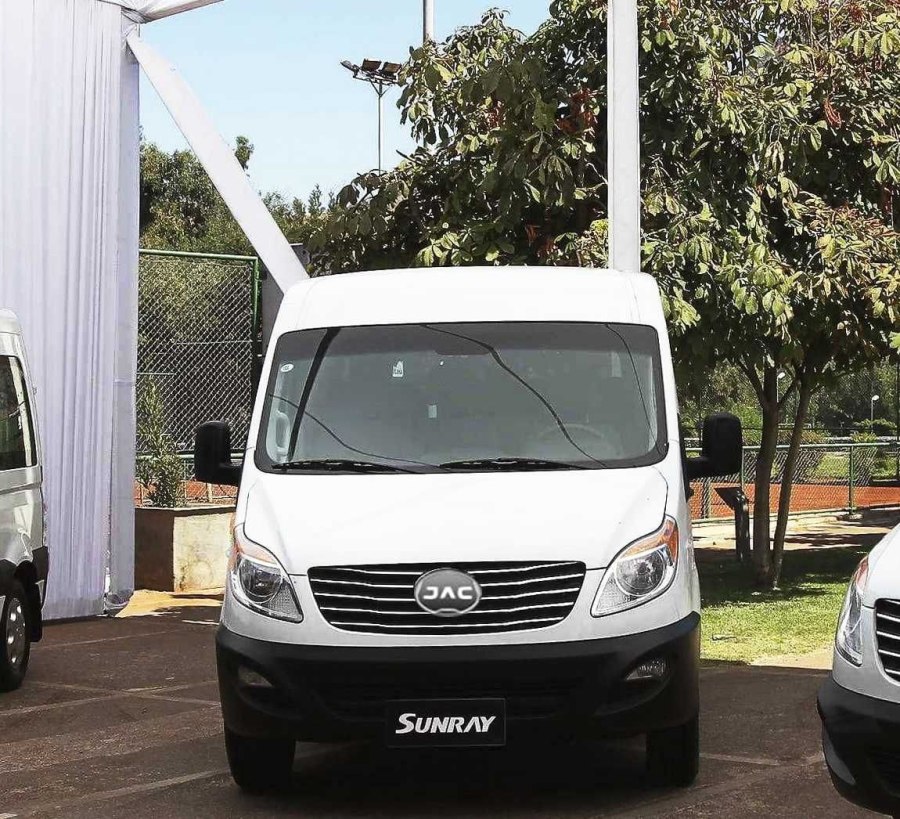 JAC Sunray Mini Bus