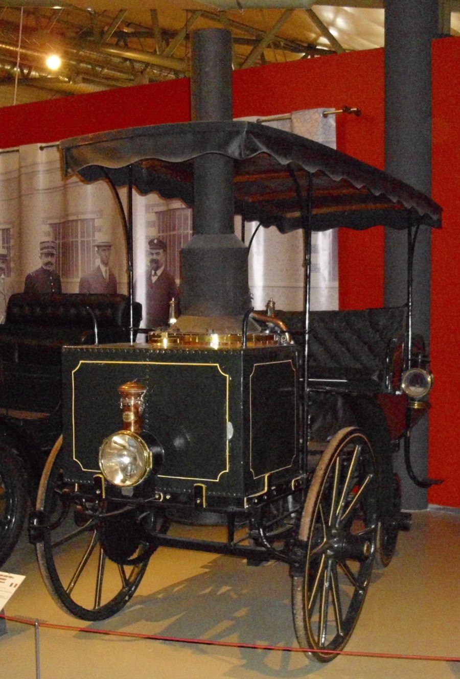 De Dion bouton et Trepardoux dos-a-dos Steam Runabout