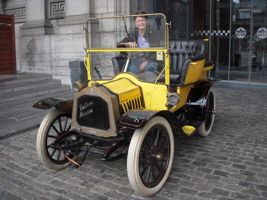 Автомобиль «Dion-bouton» 1903 года