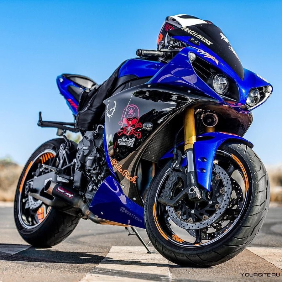 Ямаха r1