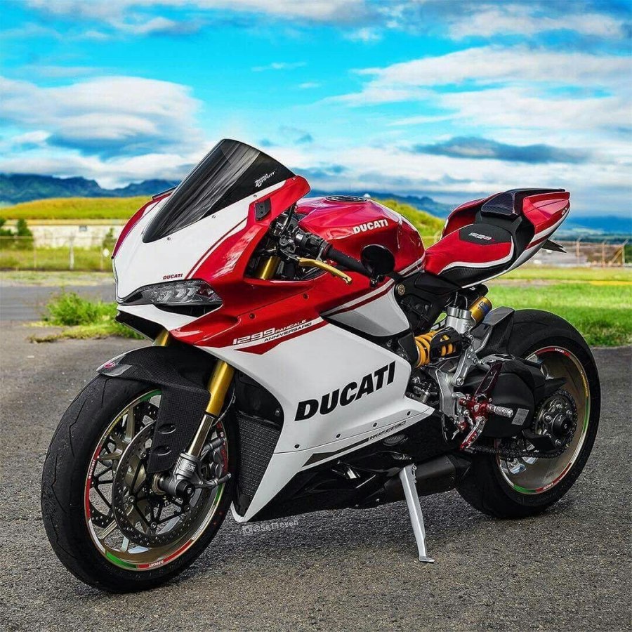 Дукати 1299 Panigale
