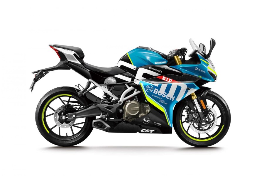 Мотоцикл CFMOTO 300 SR (ABS)