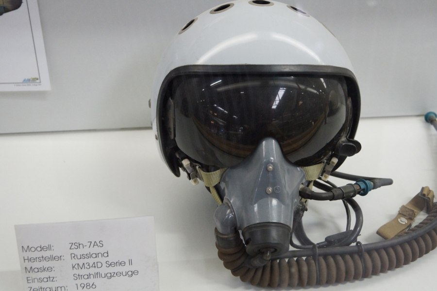 ЗШ-7 шлем