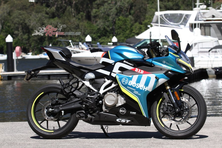 CFMOTO 300sr