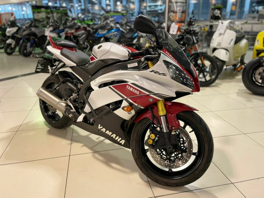 Kawasaki ex650