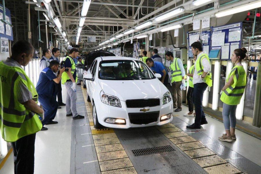 Завод UZAUTO Motors в Узбекистане