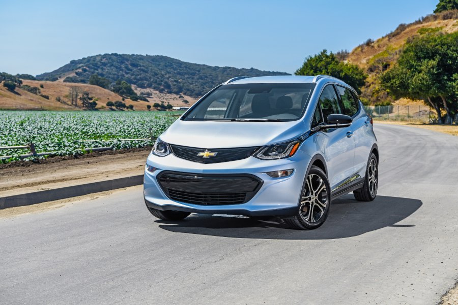 Chevrolet электромобиль Bolt