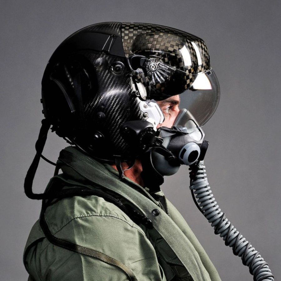 Шлем пилота f-35
