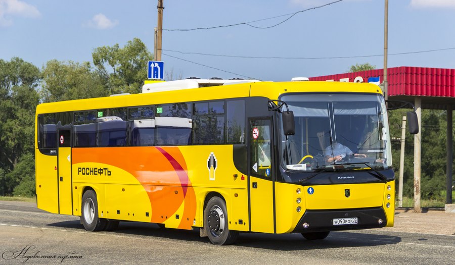 Автобус КАМАЗ 5299
