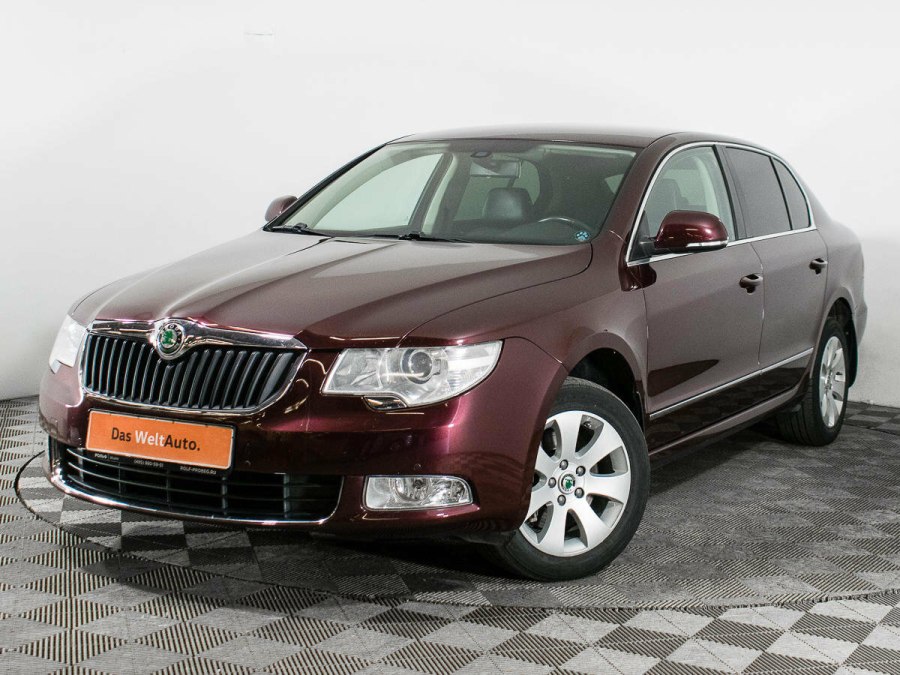 Skoda Superb 2012