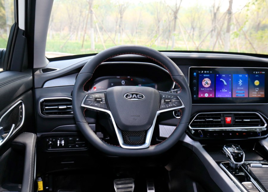 JAC s7 салон