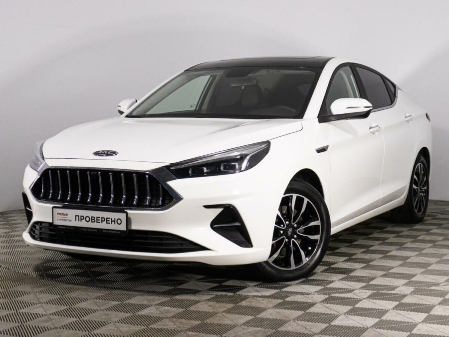 JAC j7 Maserati