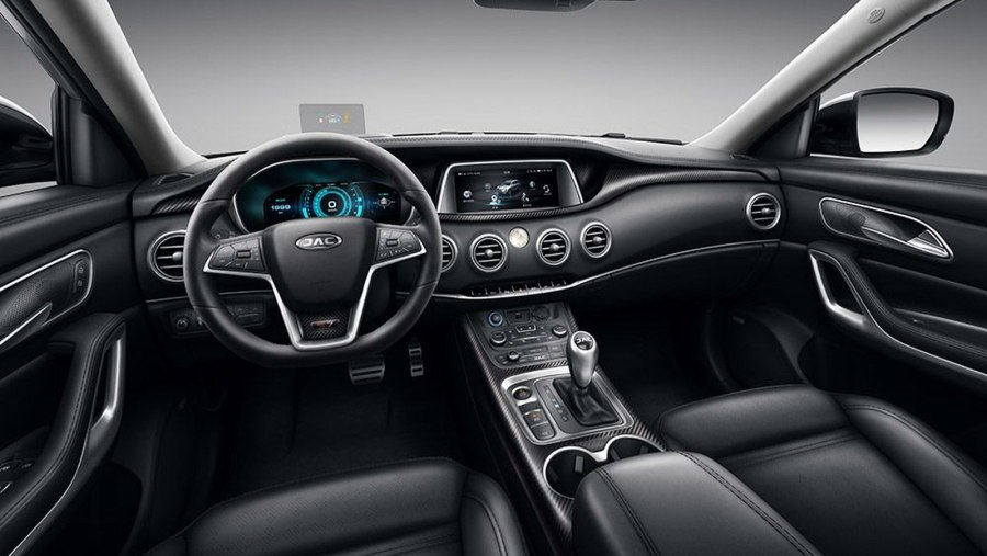 Китайский кроссовер JAC s7