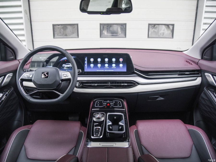 JAC js6 салон