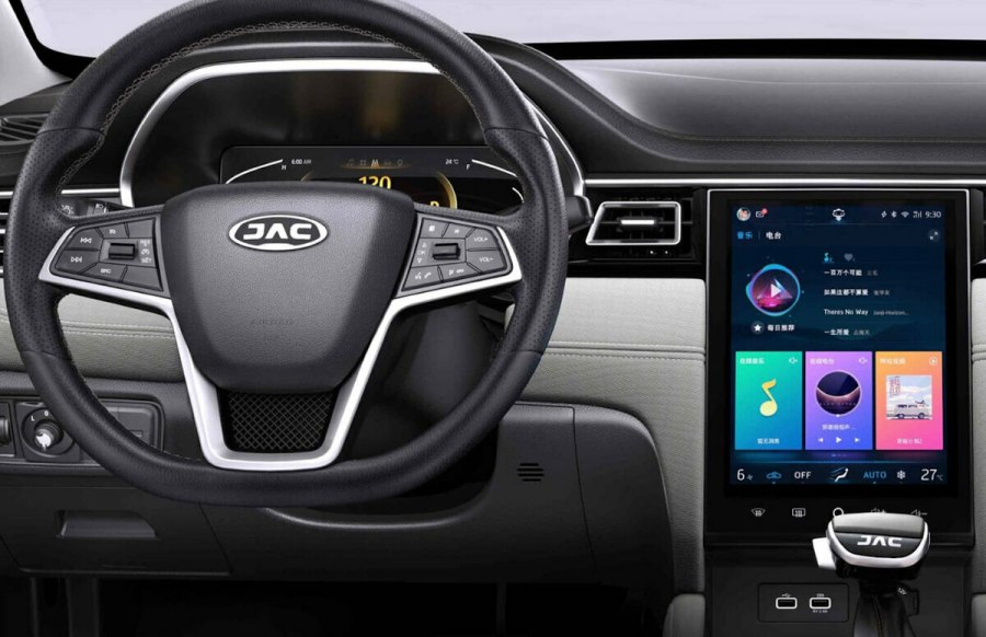 JAC седан 2021 j7