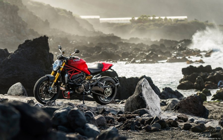 Ducati Monster 4k