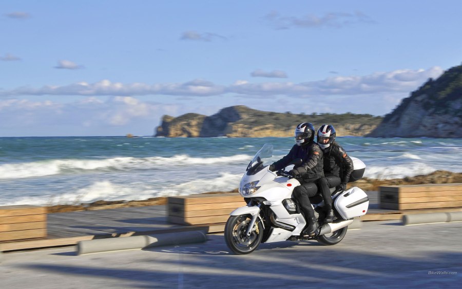 Moto Guzzi Norge 1200