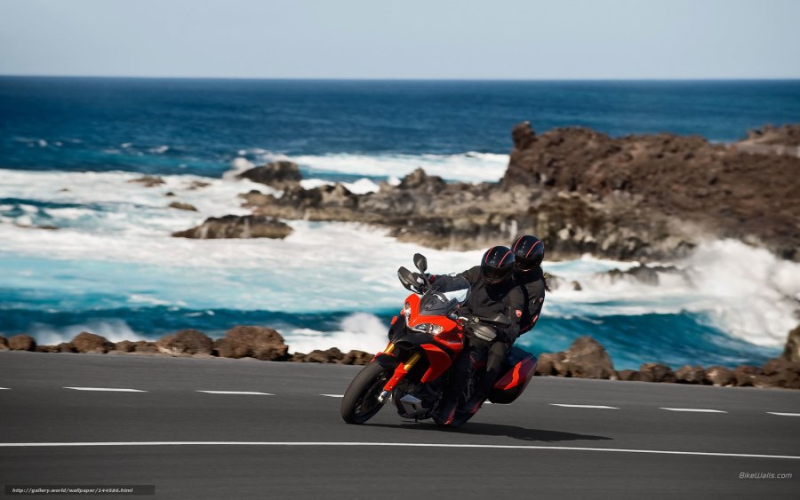 Ducati Multistrada 1200s